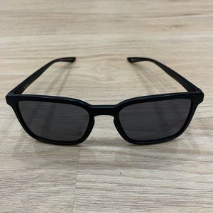 Nike Circuit EV1195 Sunglasses